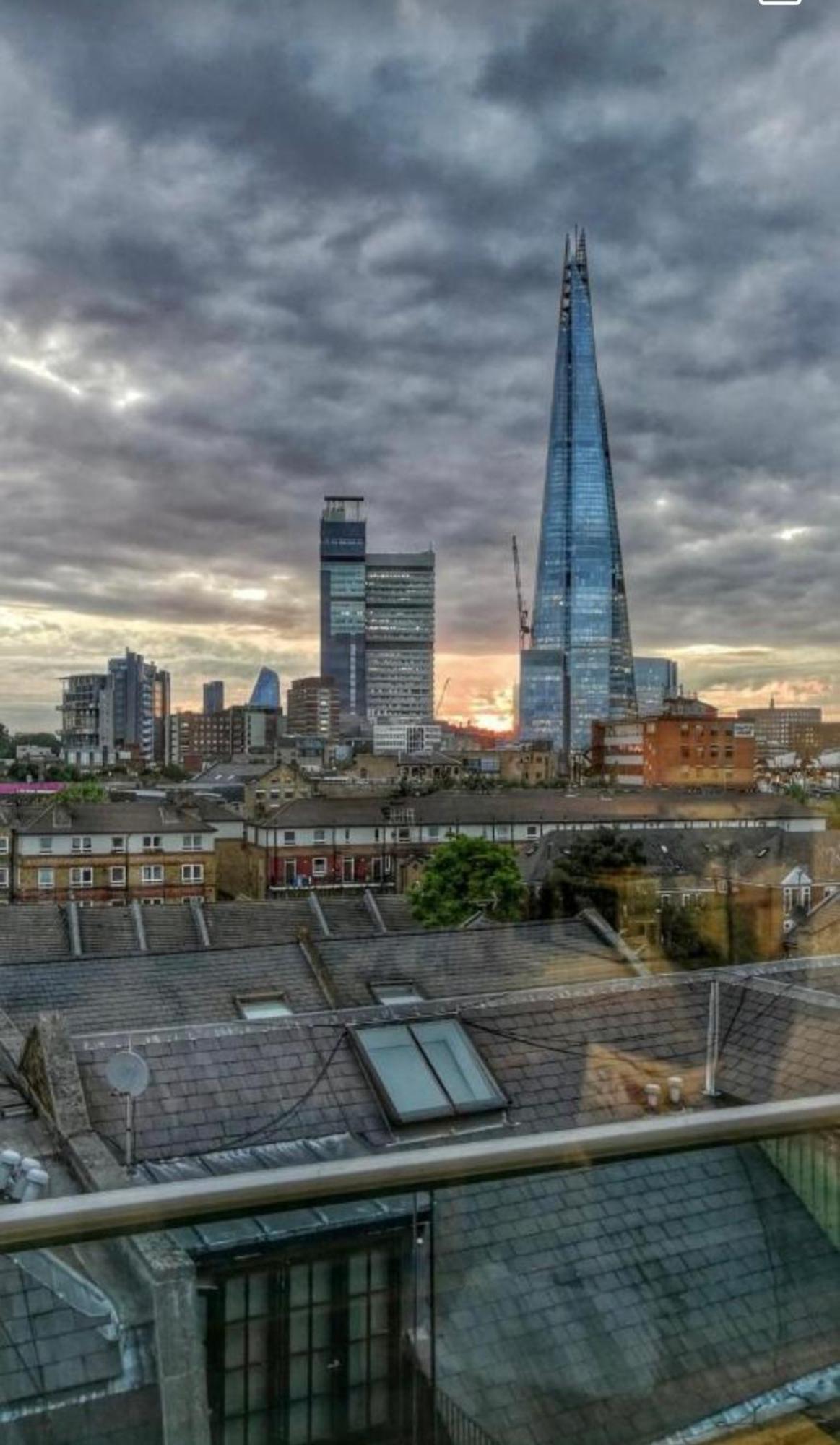 Stunning Views Of The Shard And * London